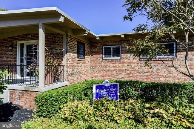Building Photo - 7523 Riverdale Rd