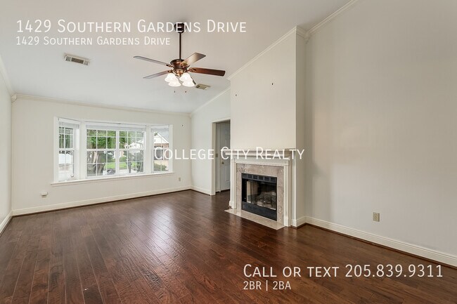 Building Photo - 1429 Southern Gardens Dr