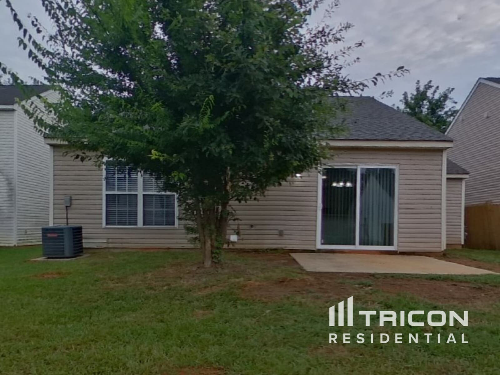 Building Photo - 5411 Peachwood Dr