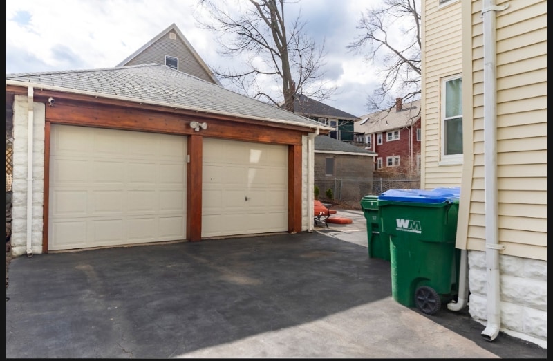 Building Photo - 22 Dearborn St