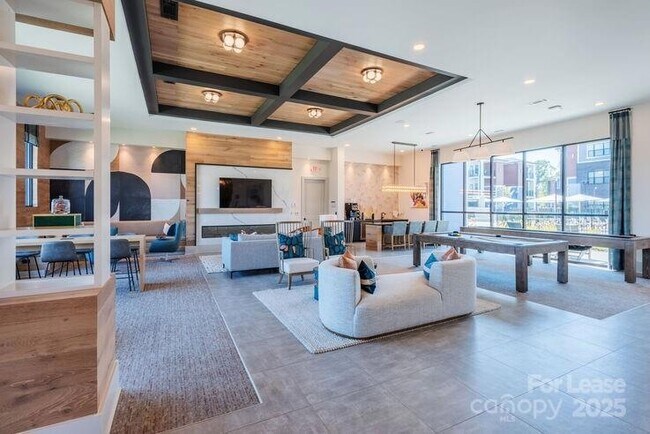 Building Photo - 1035 Strensall Ln