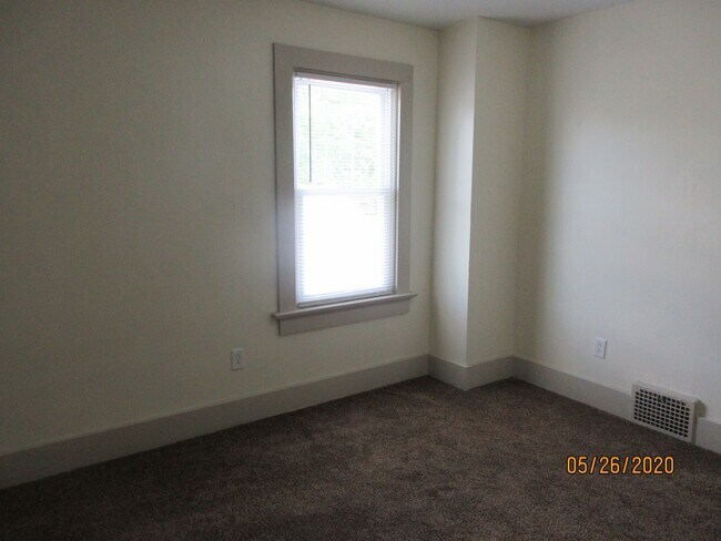 Building Photo - 1513 Runnion Ave