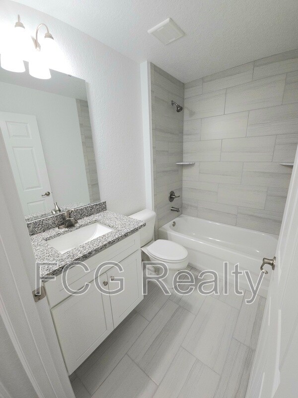 Building Photo - 175 Marion Oaks Golf Way