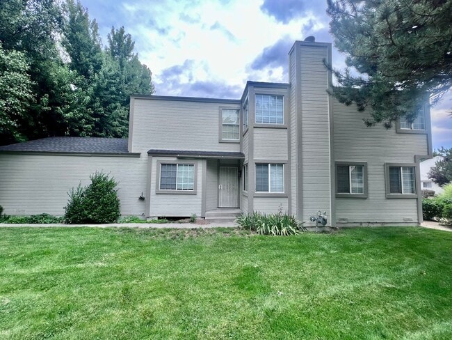 Building Photo - 7534 Whimbleton Way