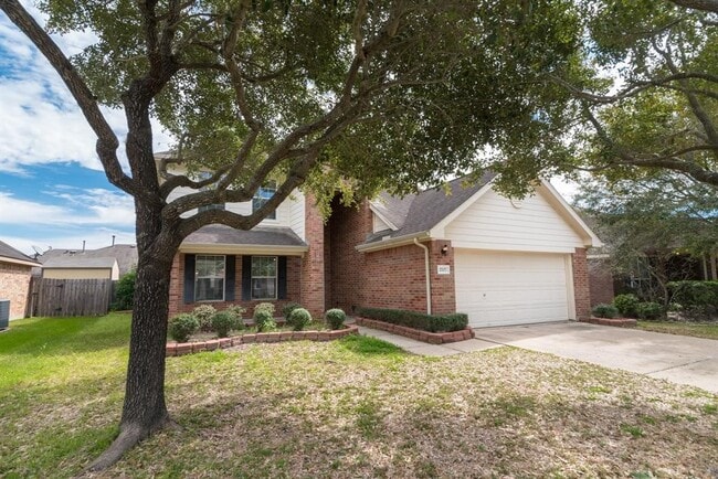 Building Photo - 2707 Troy Dr