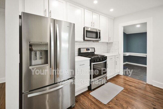 Building Photo - 959 Dill Ave SW