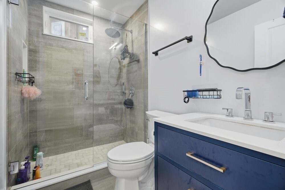 Building Photo - 97 Hillside St