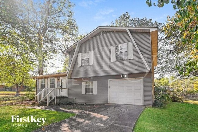 Building Photo - 3746 Lavilla Dr