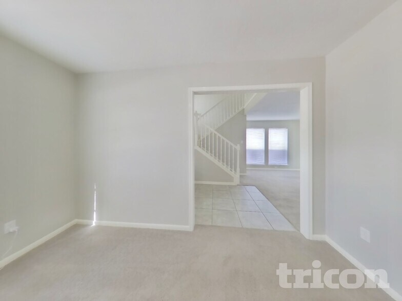 Building Photo - 1702 Glacier Blue Dr