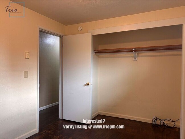 Building Photo - 1663 Larkspur Loop