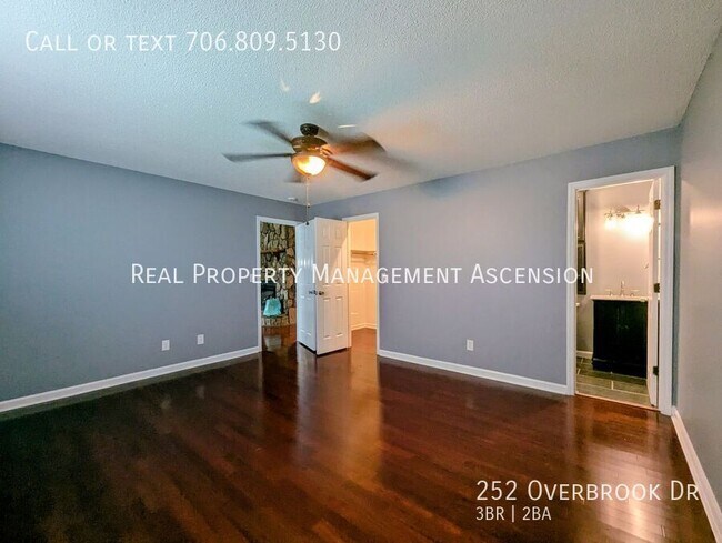 Building Photo - 252 Overbrook Dr