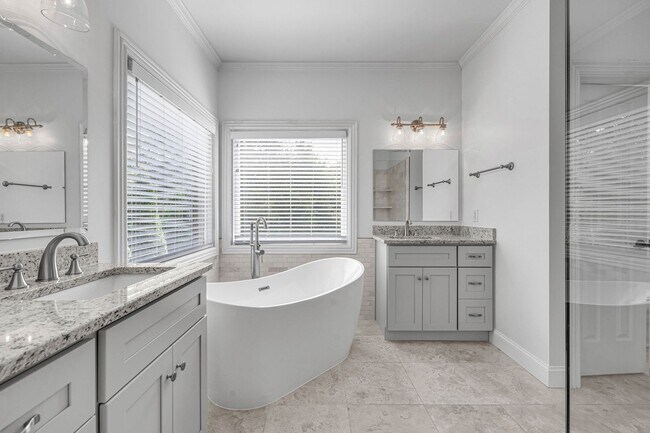 Building Photo - Welcome to this charming all-brick rental ...