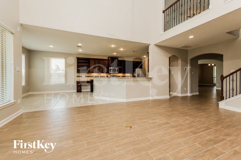 Building Photo - 16827 W Whimbrel Cir