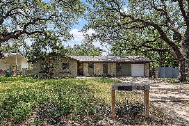 Building Photo - 403 Flournoy Dr