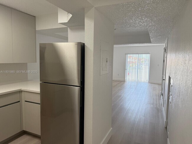 Building Photo - 7835 W 30th Ct