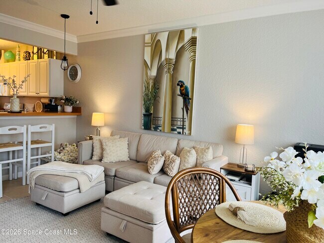 Building Photo - 625 Ocean Park Ln