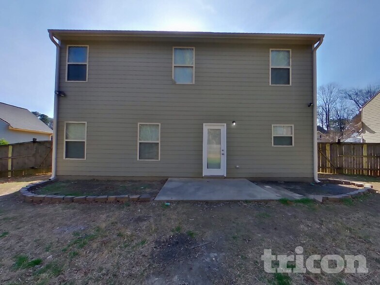 Building Photo - 1923 Ruby Mountain St