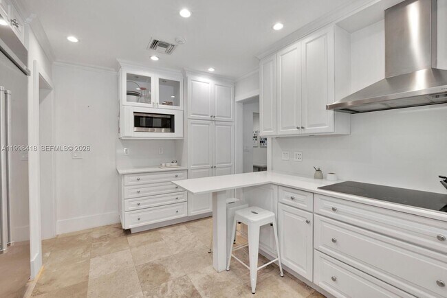 Building Photo - 6140 SW 90th St