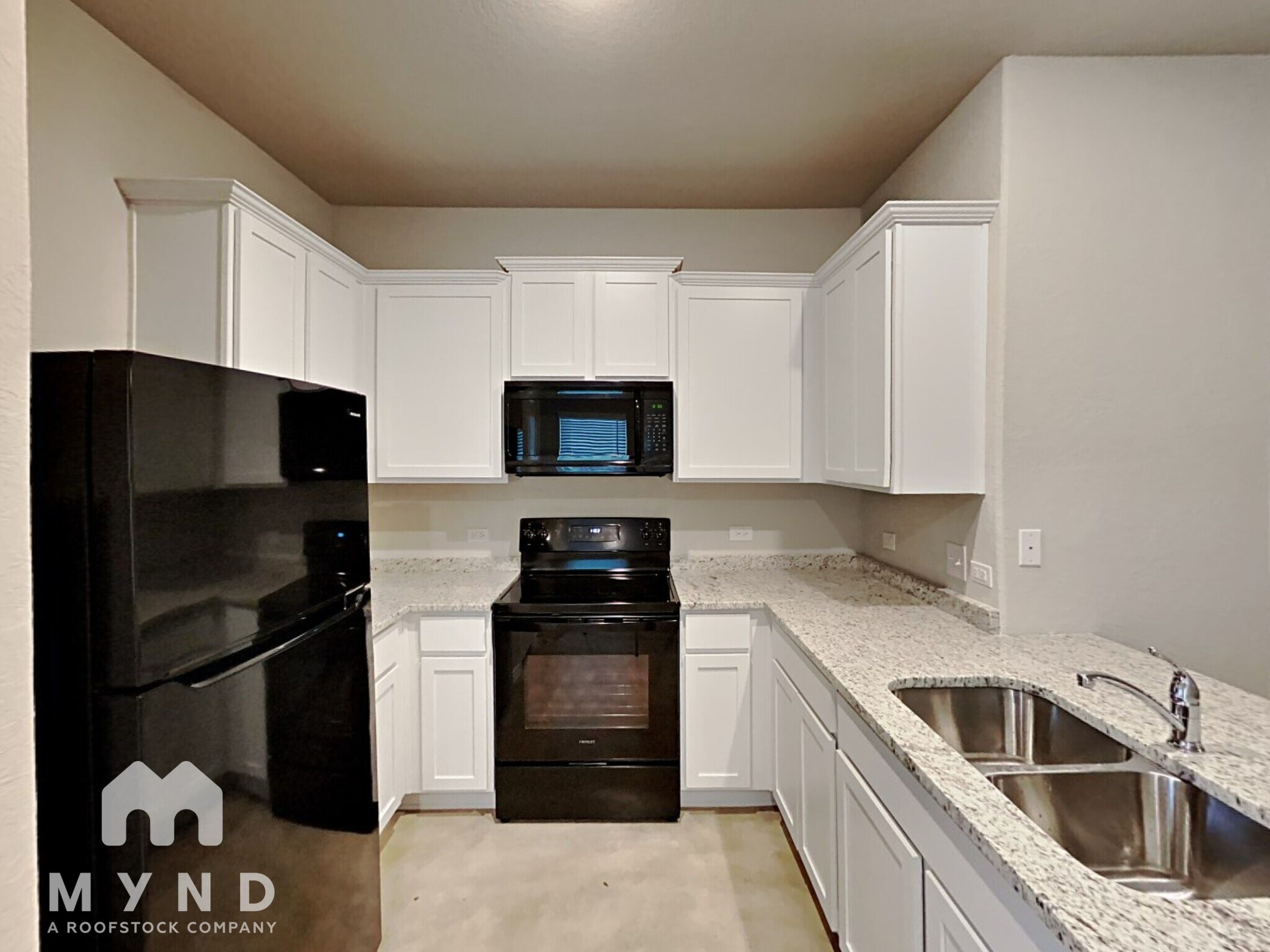 Building Photo - 8727 Key Windy Way