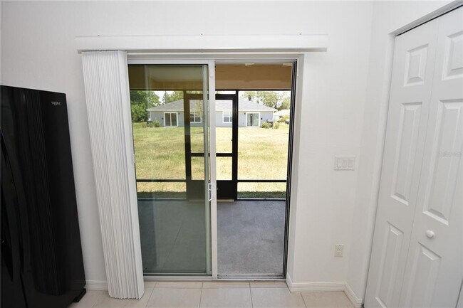 Building Photo - 31 Rosecroft Ln