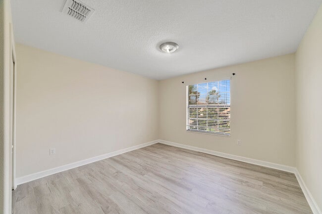 Building Photo - 1315 Moss Creek Ln