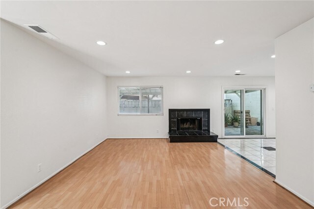 Building Photo - 735 Arcadia Ave
