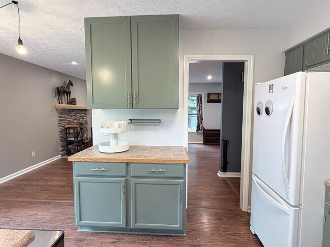 Building Photo - Wooded Retreat with Community Lake Access – Hendersonville, NC