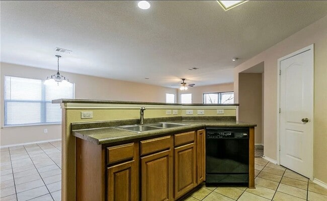 Building Photo - Beautiful Home in Temple, Tx!