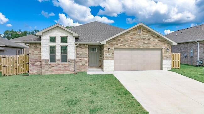 Building Photo - Brand New Home Waiting For you!