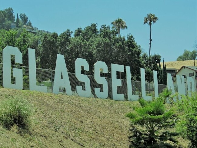 Building Photo - 3181 1/2 Verdugo Pl