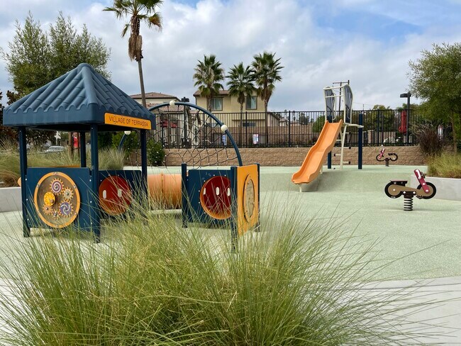 Building Photo - 2883 Villa Catalonia Ct