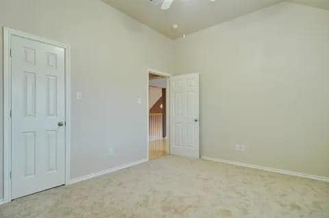 Building Photo - 8729 Sunset Trace Dr