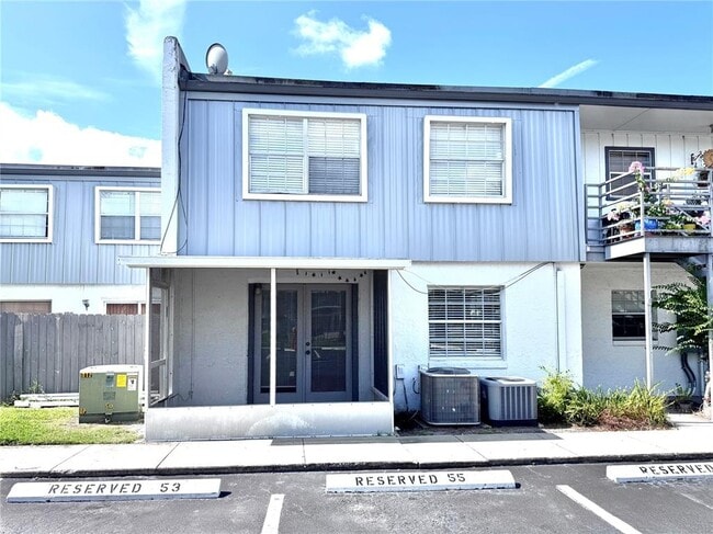 Building Photo - 1000 S Semoran Blvd