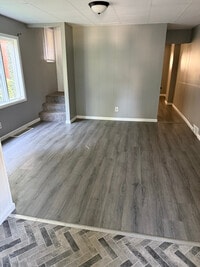 Building Photo - 364 Corrine Ave