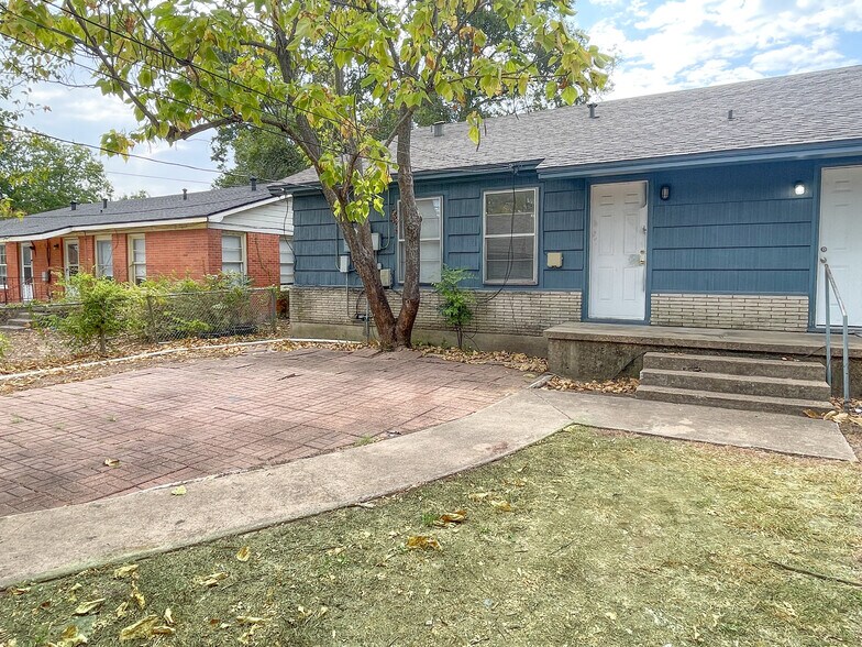 Building Photo - 3801 Parkwood St