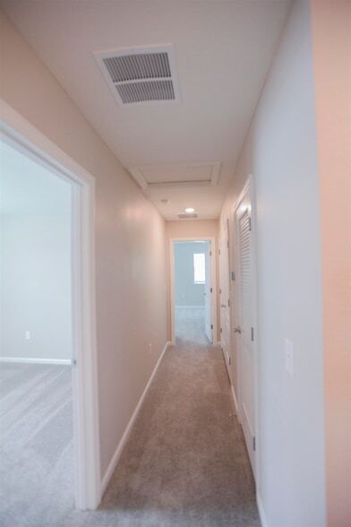 Building Photo - 57 Mustard Hl Ct
