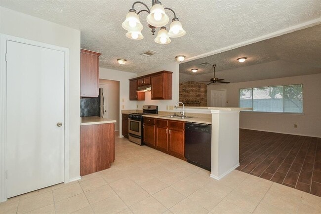 Building Photo - 6206 Bryant Pond Dr