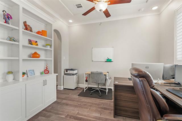 Building Photo - 13683 Wayside Ln