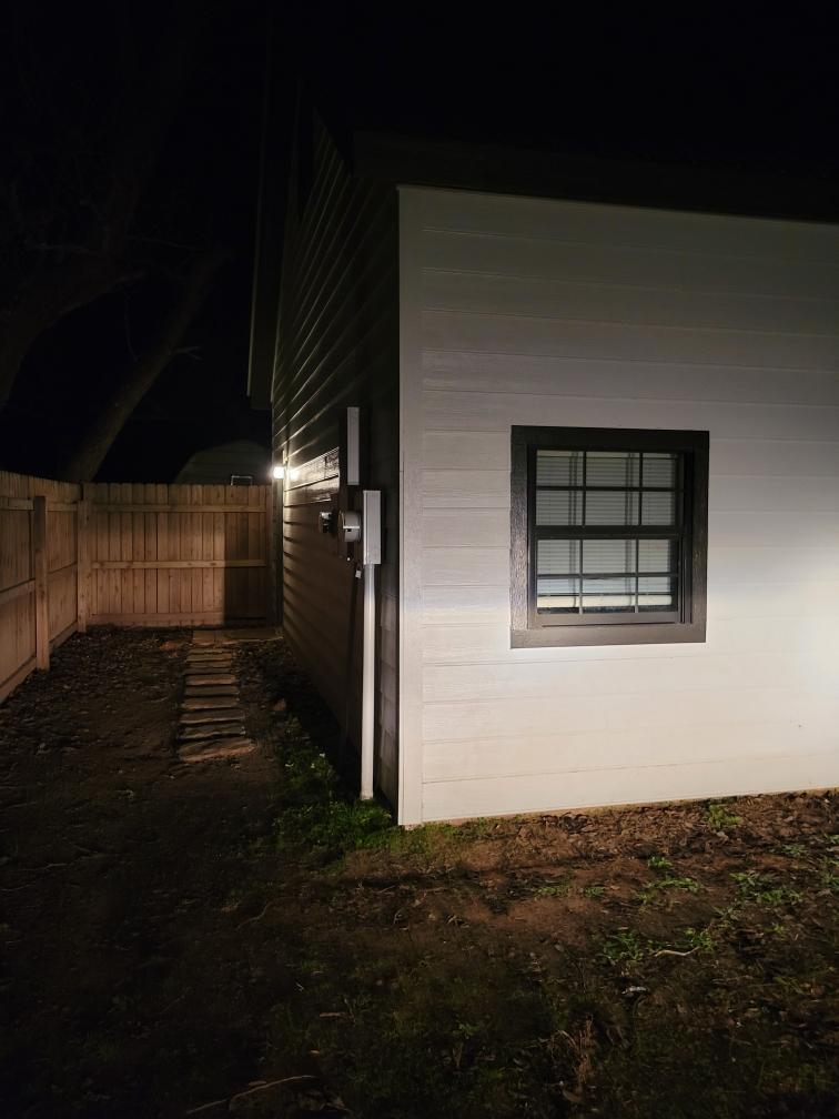 Building Photo - 18060 County Road 1100