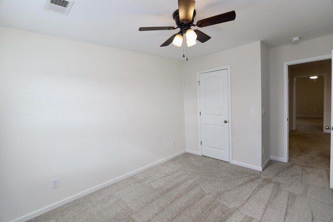 Building Photo - 115 Whitetail Cir