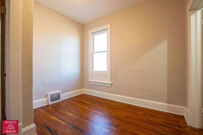 Building Photo - 3708 Ida St