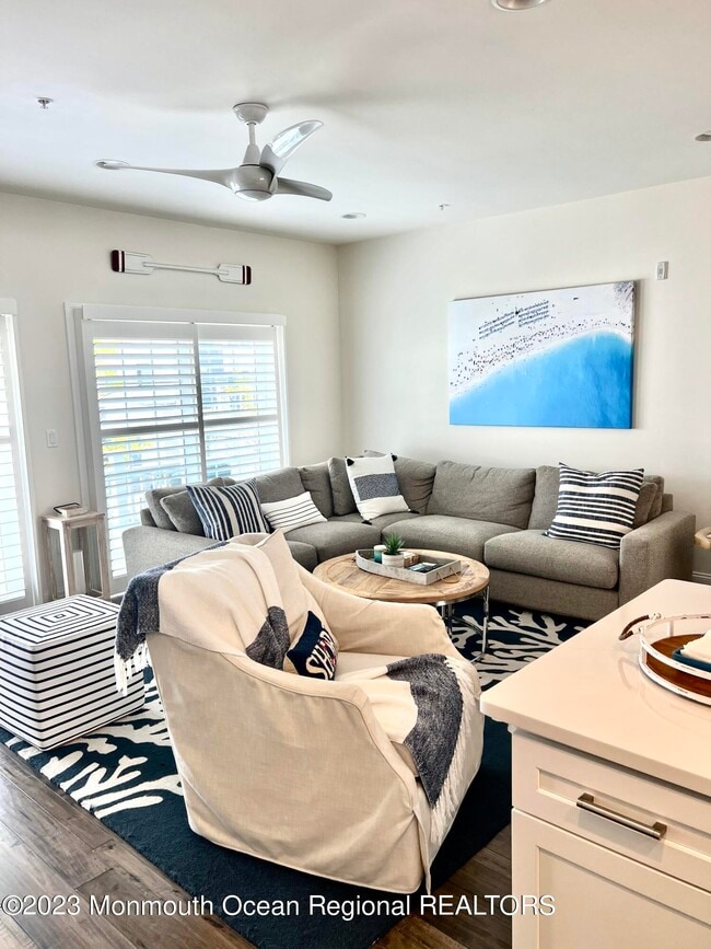 Building Photo - 410 Sewall Ave