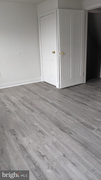 Building Photo - 18 Strode Ave