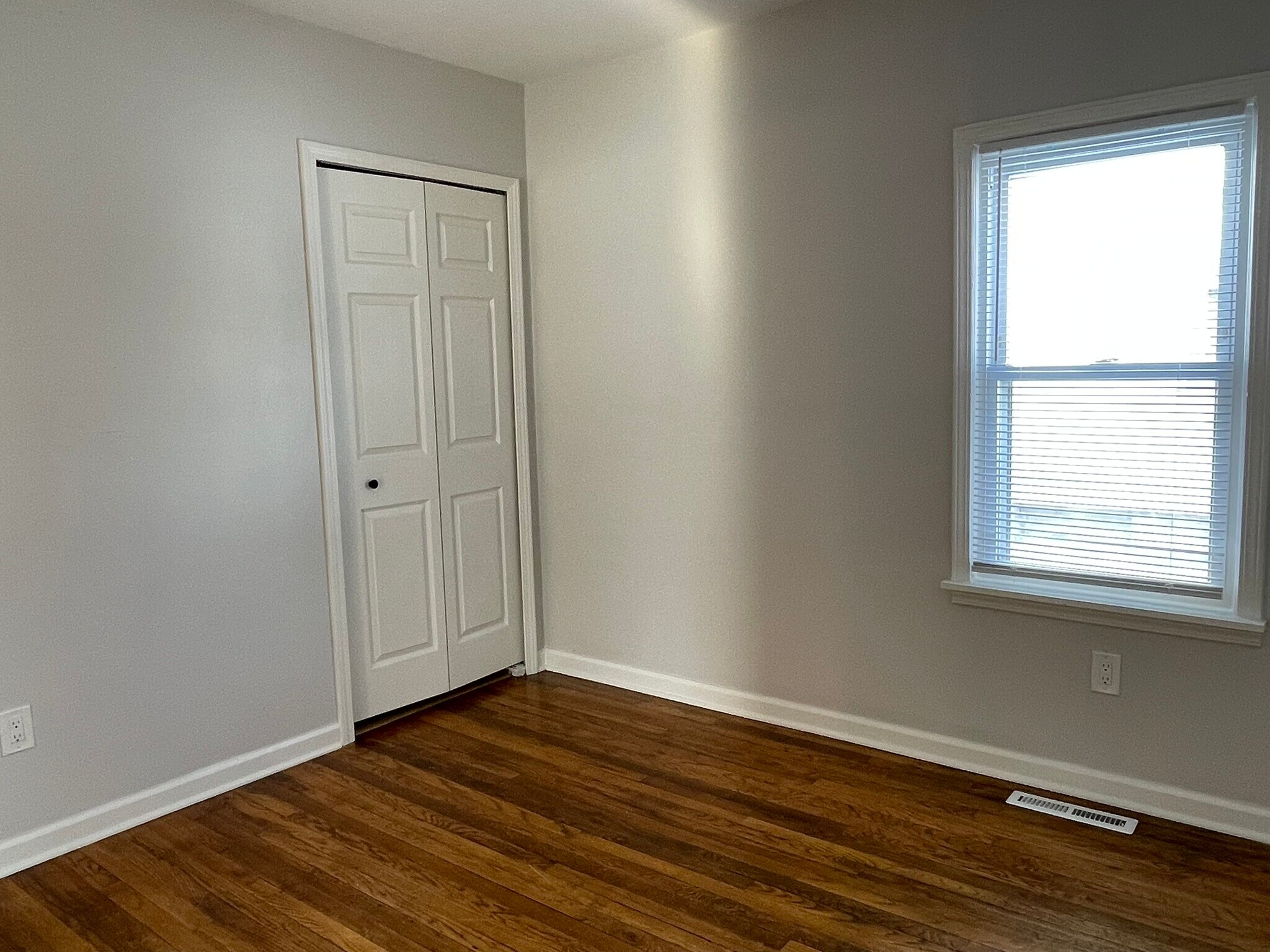 Building Photo - 2450 Gerald Ave