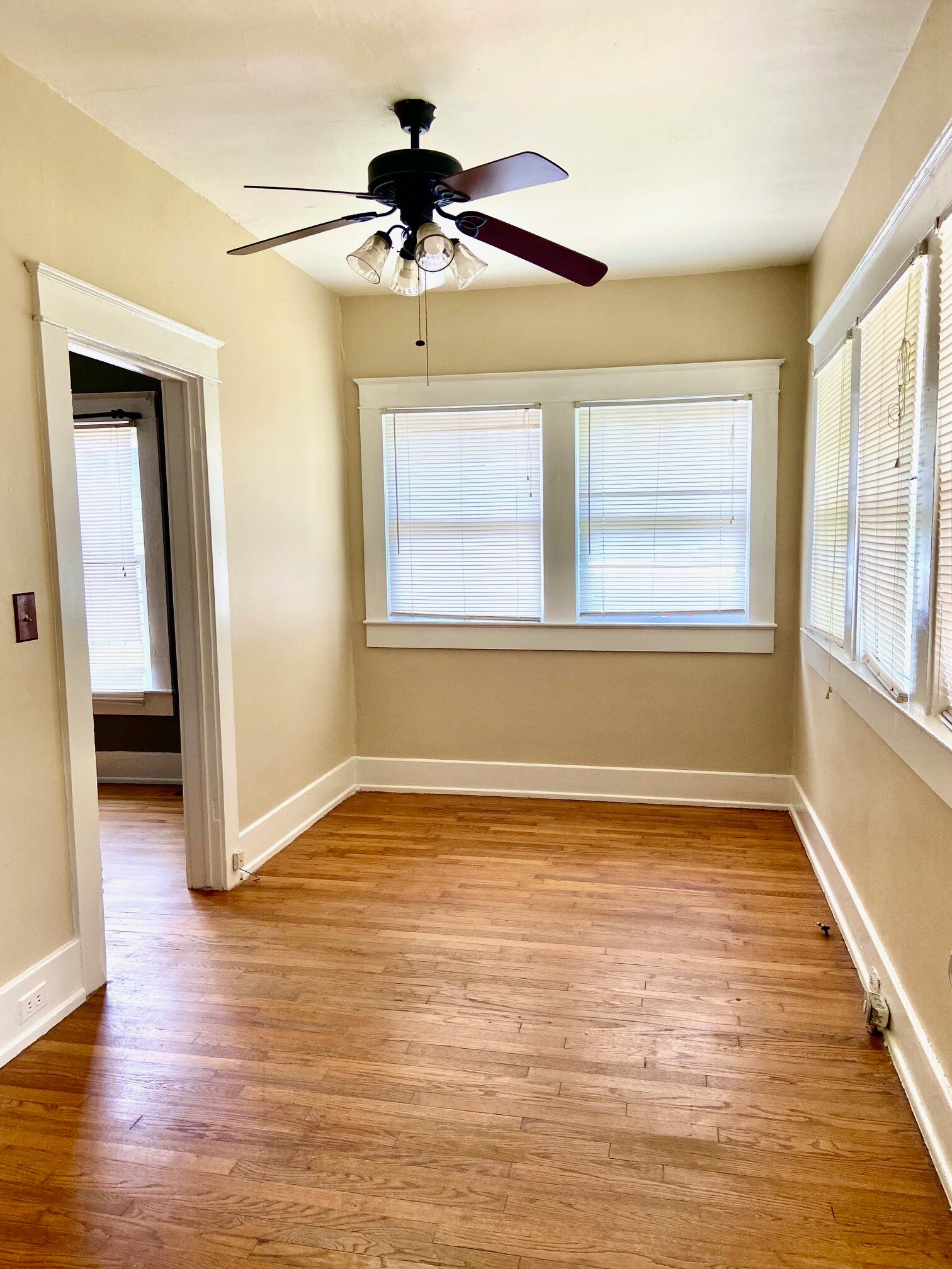 Building Photo - 1407 11th St S