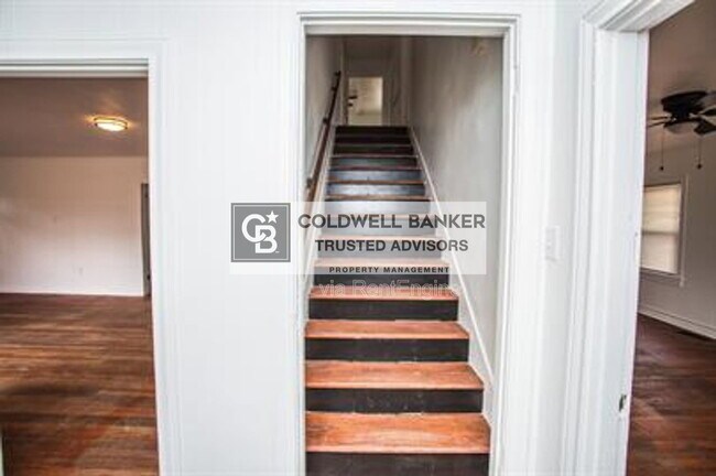 Building Photo - 1602 Avenue X