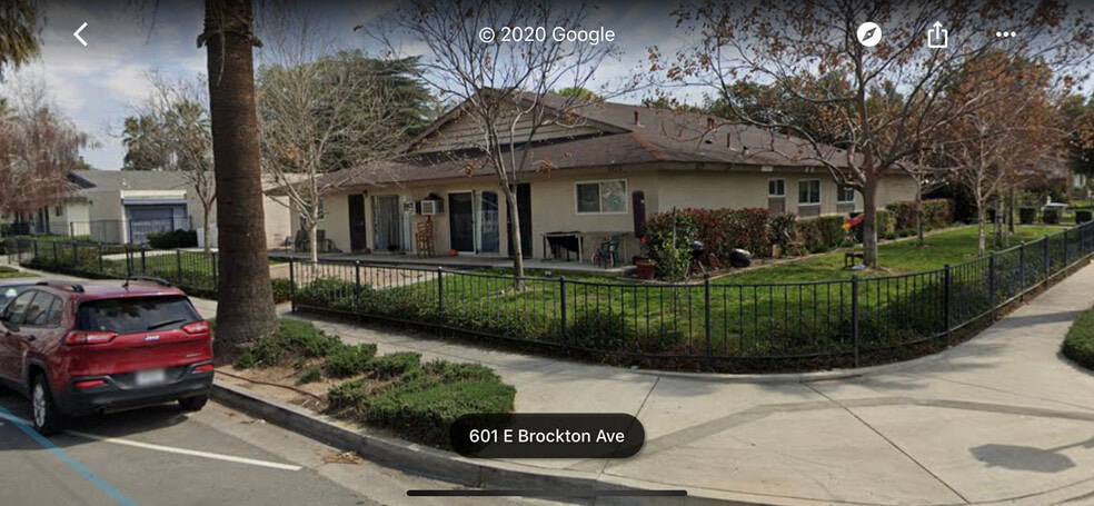 Building Photo - 1028 Oxford Dr