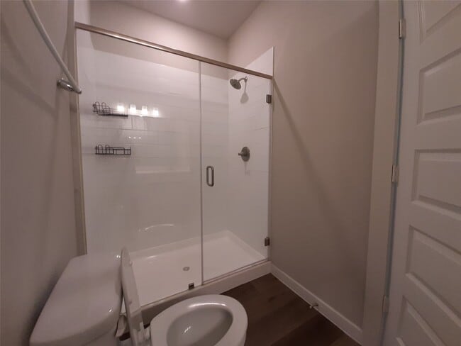 Building Photo - 9784 Grosbeak Ln
