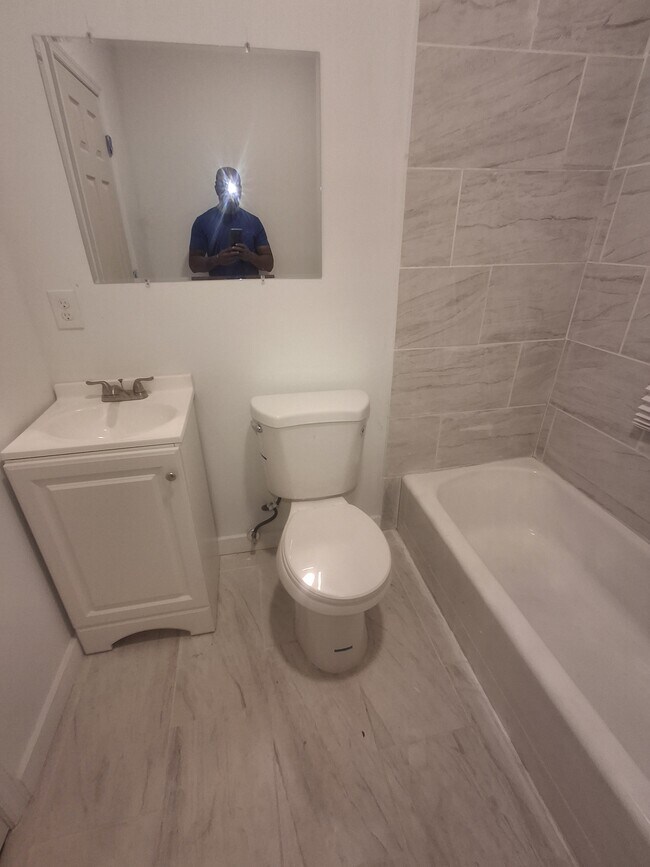 Building Photo - 1220 Alabama Ave SW