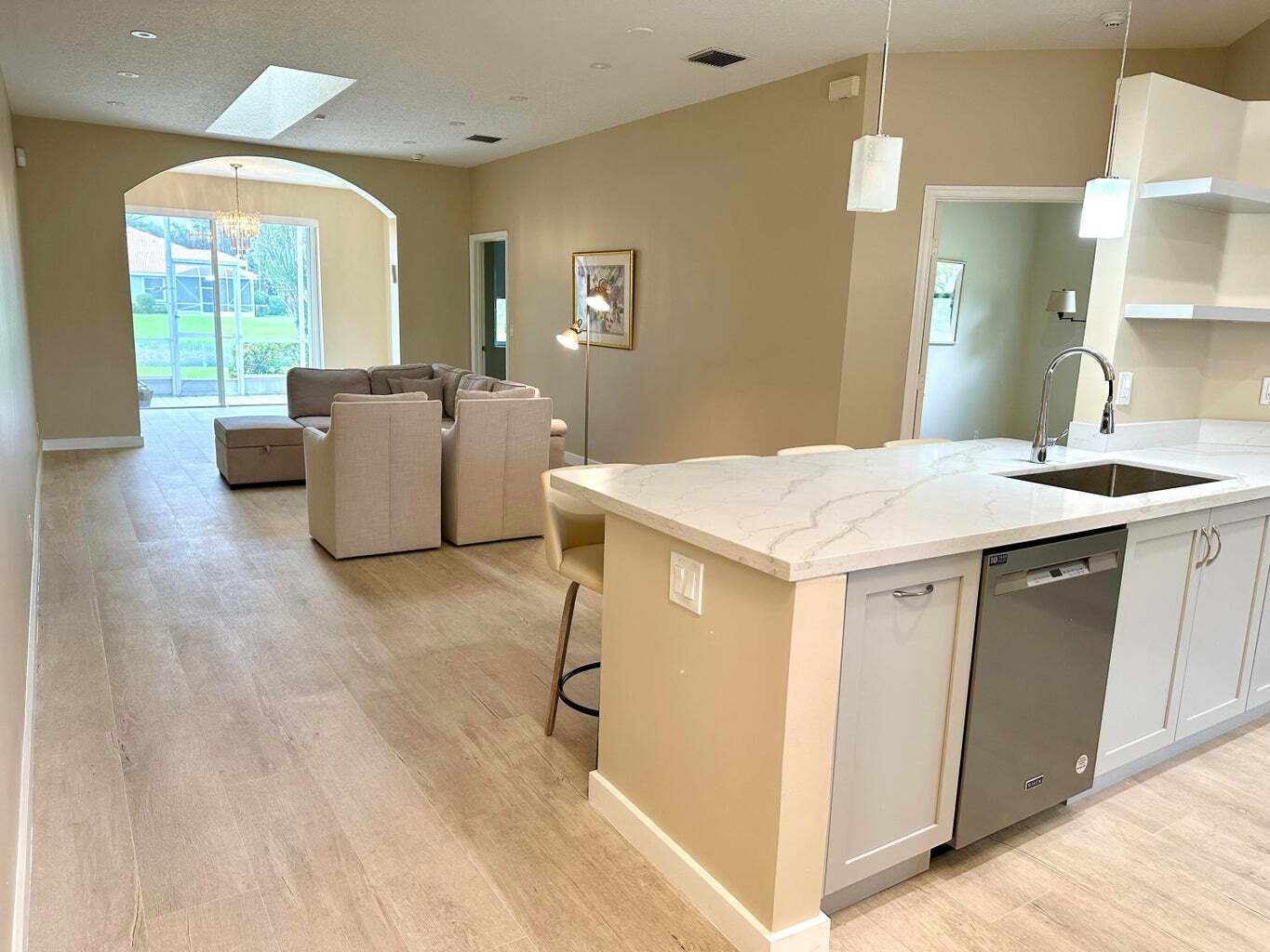 Building Photo - 5791 Island Reach Ln